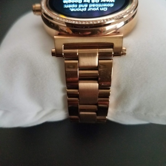 Michael Kors Access Sofie Pavé 42mm Rose Gold main image 4